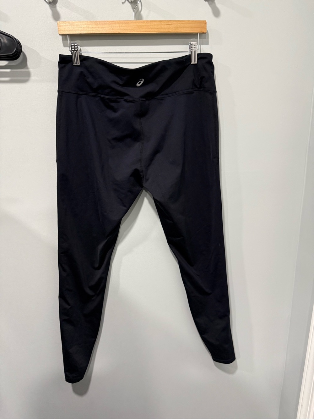 Womens XL asics running leggings